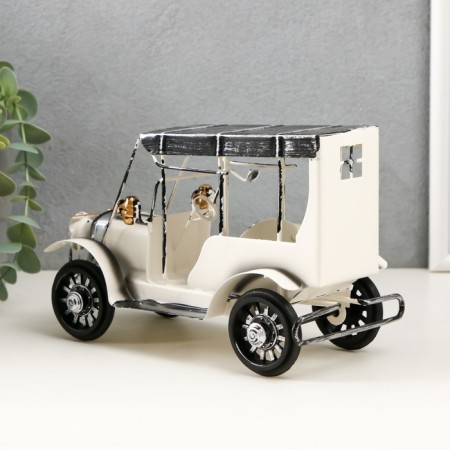 Souvenir Metal "Retro. White Auto" 20x9.4x13 cm-2
