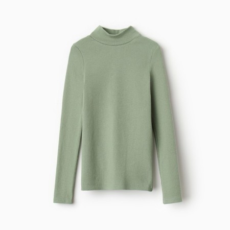 Baby turtleneck, green color, height 140 cm