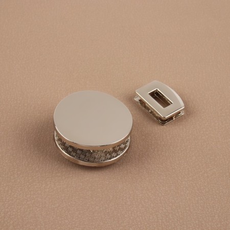 Bag's fastener, d = 4 cm, silver color-2