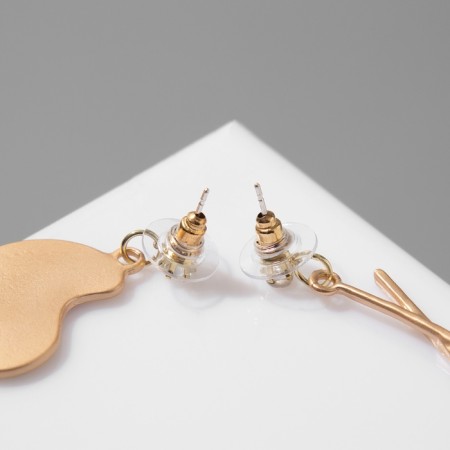 Earrings Metal "School" palette and brushes, colored in gold-4