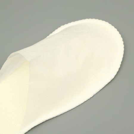 Disposable slippers standard, white, with a closed cape, 42 p.-3
