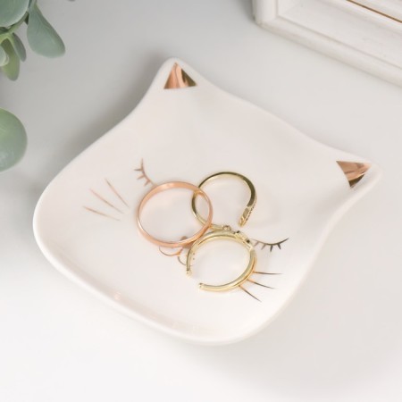 Souvenir Ceramics stand for the Ring "Cathedral Catfish" 8x10x1.2 cm-2