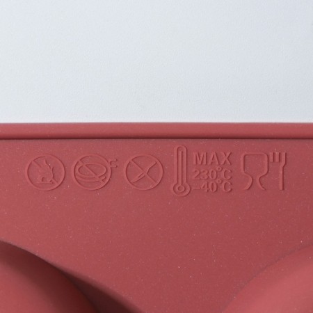 The form for baking the share of “sweets”, silicone, 29 × 17 cm, 6 cells, d = 6.8 cm, color mix-3