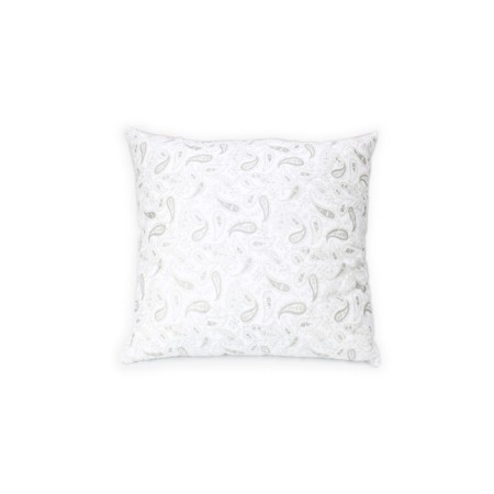 The pillow is quilted, size 70x70 cm
