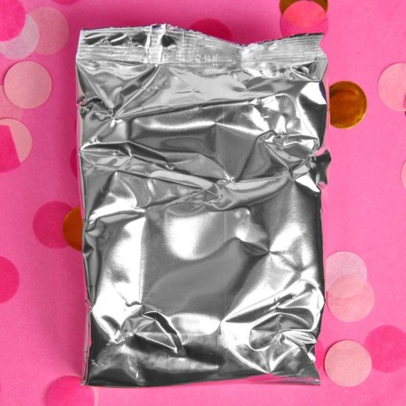 Black tea "March 8", taste: Vanilla and Caramel, 50 g.-2