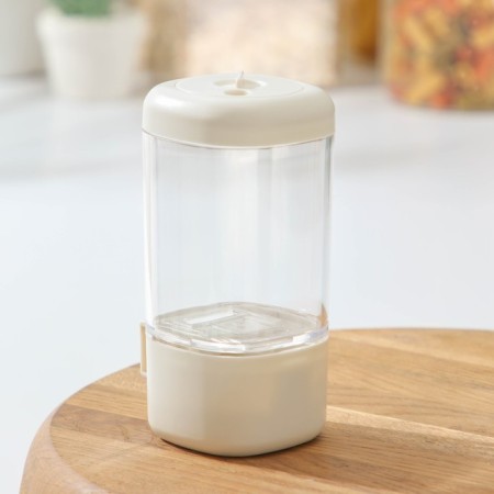 Plastic container for bulk with 3 types of dispensers, plastic
