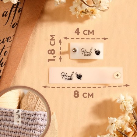 Tag with the “Hand Made” button, 8 × 1.8 cm, 10 pcs, matte color/black-1