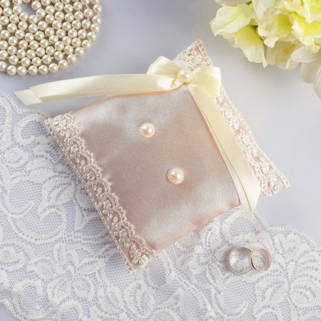 Pill for the rings "Juno", beige