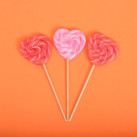 Caramel is a loud heart, with tastes strawberries, raspberries, 30 g-1