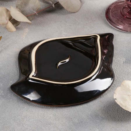 Ceramic serving dish "shell", 18.5 × 14 cm-2