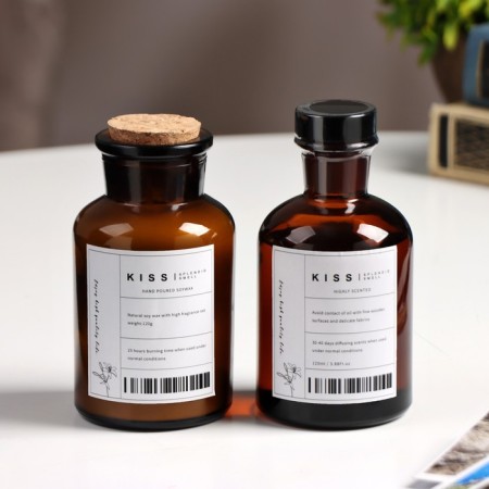 Gift set: diffuser 120 ml, aromatic candle, 120 gr, English pear and freesia-7