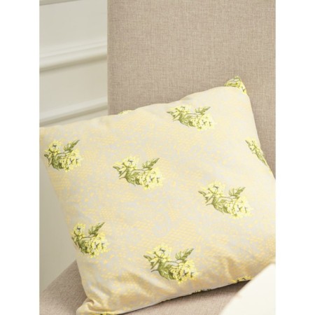 Decorative pillow for zipper Waldsteinia, size 40x40 cm, beige color