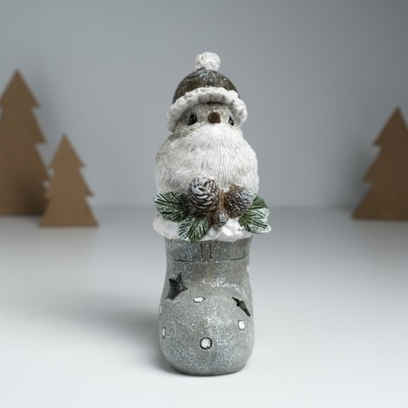 Souvenir Polystone Light "Vorostyki in a cap sits on the New Year's boot" Gray 7.6x9.5x15 cm 103258-2