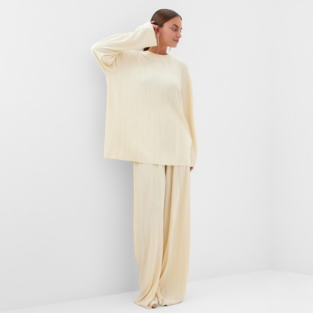Women's costume (blouse and trousers) Mist Classic Collection, p. 40-42, beige
