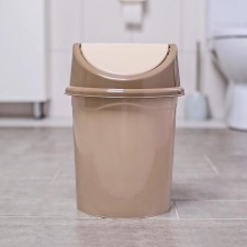 A bucket with a floating lid, 8 l, the color of Latte