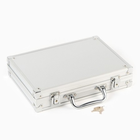 Poker in a metal case (2 decks of cards, chips 200 pcs b/nominal, 5 cubes), 20.5 x 29 cm-4