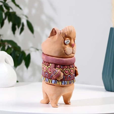 Souvenir Ceramics "Cat in a sweater" (vase) h = 21cm. V = 0.7l-1