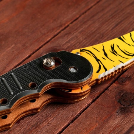 Wooden souvenir "Automatic folding" tiger-4