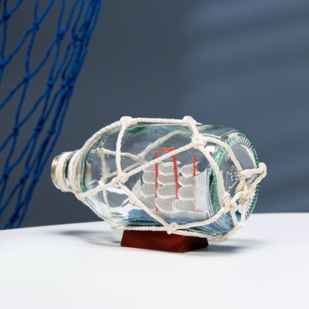 Souvenir ship in a bottle 15x8x9cm, white-2