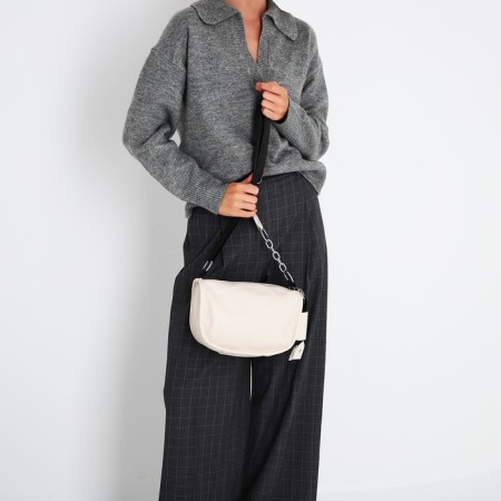 Cross-Bodi Bag on a zipper, beige color-7