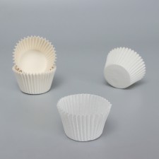 White tartlet, 5 x 4 cm