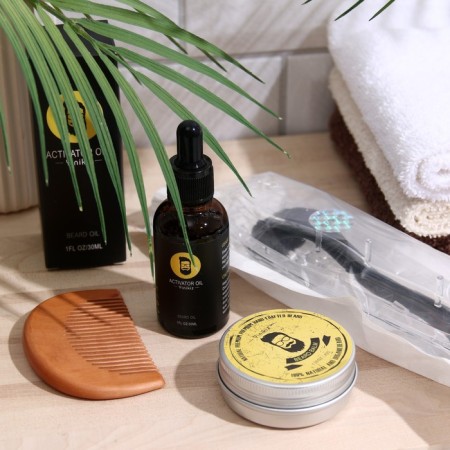 Male professional set for beard and mustache-2