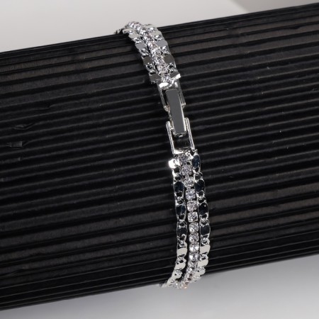 Bracelet with rhinestones "shine" thread by interweaving, white color in silver, 18 cm-1