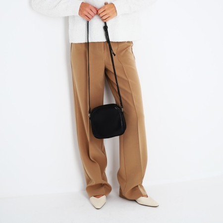 Bag Cross-Bodi with a zipper, black color-7