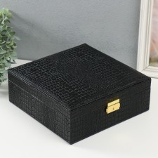 The casket to the leatherette to the clock 2 compartments and jewelry 