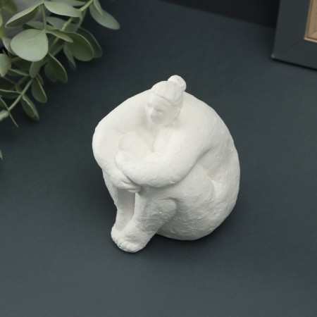 Figure "Lady" 10x7x10cm, white-4