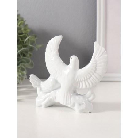 Souvenir ceramics "White pigeons on a flower branch" with gold 3.5x13.5x11 cm-2