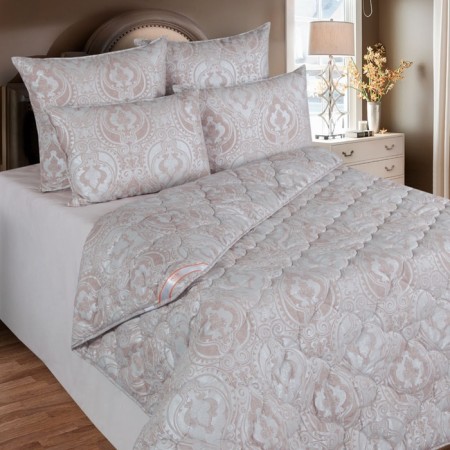 Blanket of the region. 172*205, OMT150-17, sheep's wool, tick fabric, p/e