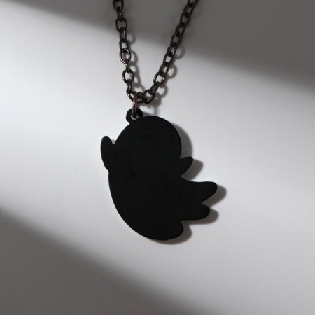 Suspension on the Halloween Halloween chain.-3
