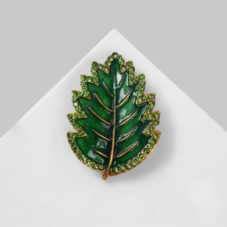 Alder's “leaf” brooch, the color is bright green in matte gold-2