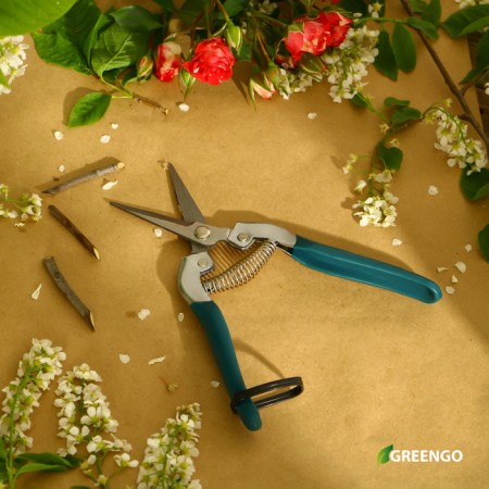 Garden scissors, 7 "(18 cm), with metal pens, rubberized handle, Greengo-10