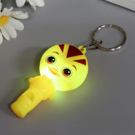 Flashlight light on the ring+whistle "duckling" Mix flashes 6x3.2x1.3 cm-3