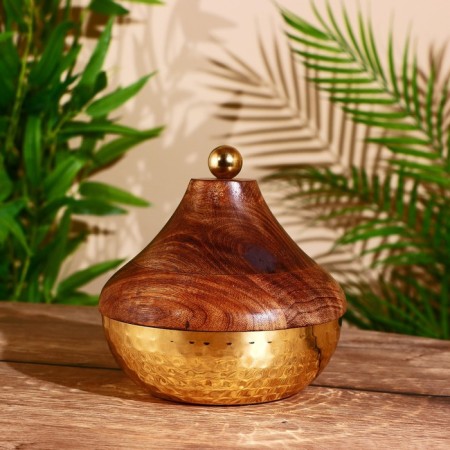 Bowl 15 cm, with a wooden lid