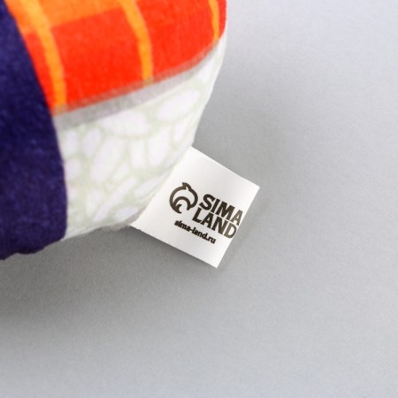 A toy for cats with mint "sushi" from textiles, 9x6 cm-1