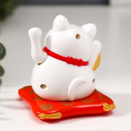 Plastic Plastic "Cat Bayun on the rug" hieroglyph "Happiness in the house" 7.5x6.5x6.8 cm-3