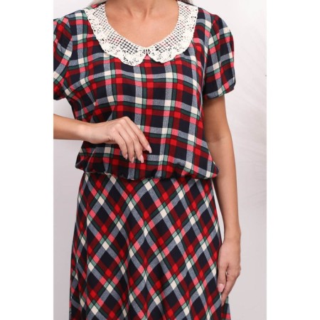 Women's dress, size 44-9