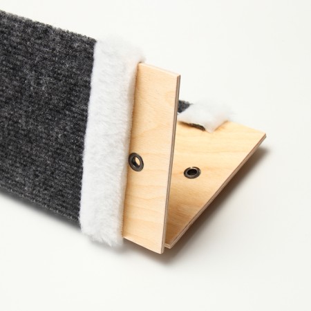 Clawing Clair, carpet with fur, 55 x 25 cm-4