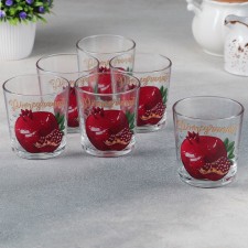 A set of glass glasses 