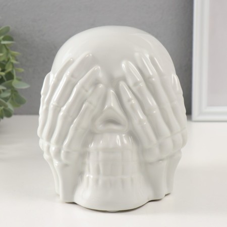 Souvenir Ceramics "Skull with tassels in the eyes" White 13.5x14x15 cm