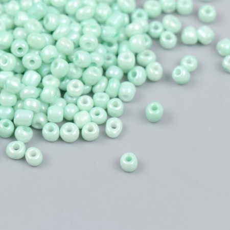 Glass beads 6/0 "light green" makarun, gloss 450 gr