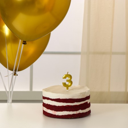 Set of candle in a cake + 5 balls, number 3, gold-1
