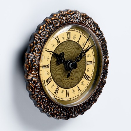 D-7 cm dial, 1 aa, mechanism 1668, discrete move-3