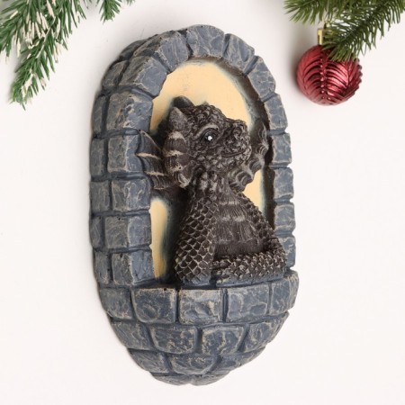 Suspended decor "Dragon in the window" 13x7x20cm-1