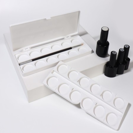 Palette for mixing varnishes, 24 cells, with a lid, with an investment, white color-1