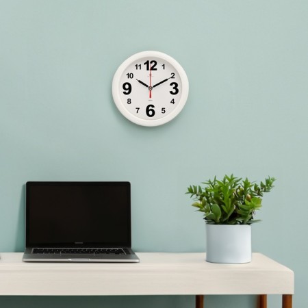 Clock - desktop an alarm clock, discrete move, dial 15 cm, 16.5 x 16.5 cm, aa-4