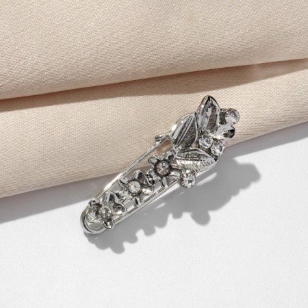 Pin "flowers and leaves", 2.8 cm, white color in black silver-5